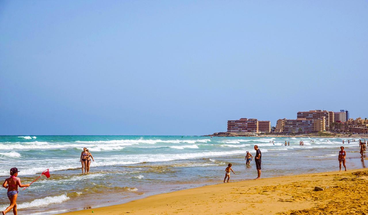 Apartamento Laloma 72 Torrevieja Eksteriør bilde